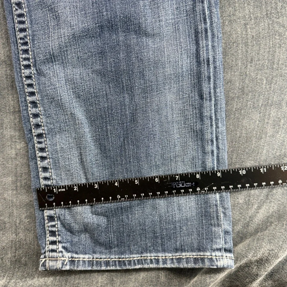 BKE Tyler Jeans Mens 40L Blue Cotton Blend Regular Bootleg Distressed Med Wash